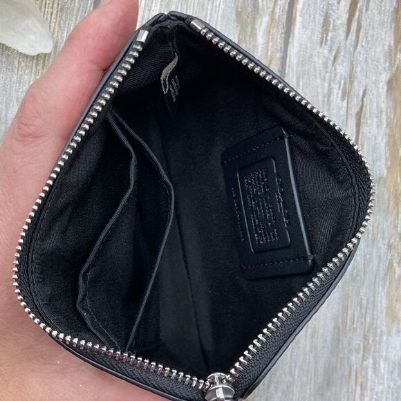 Corner Zip Wristlet In Signature Canvas With Halloween Black Cat Graphic Wallet - Picture 5 of 13